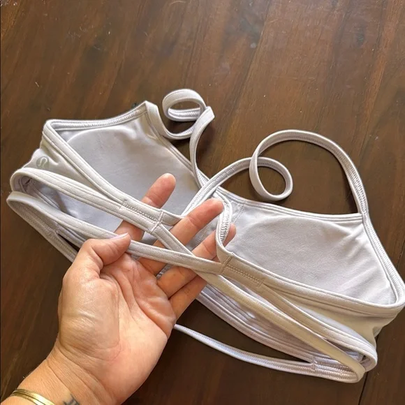 Elegant White Women's Bralette - Picture 3 of 6